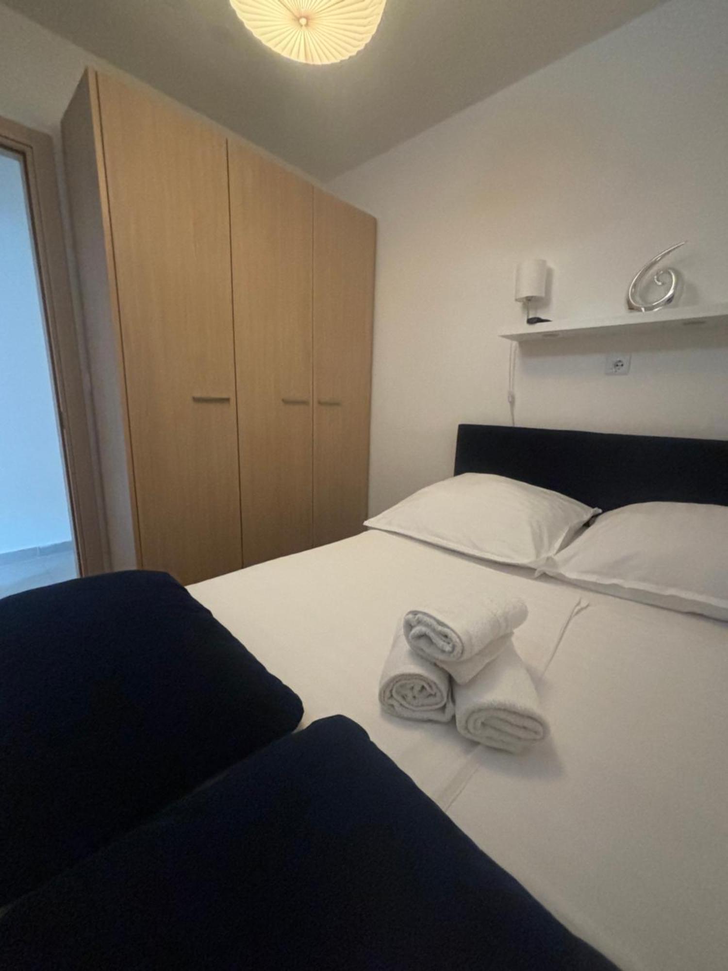 Apartment Dalmatinos Split Znjan Esterno foto