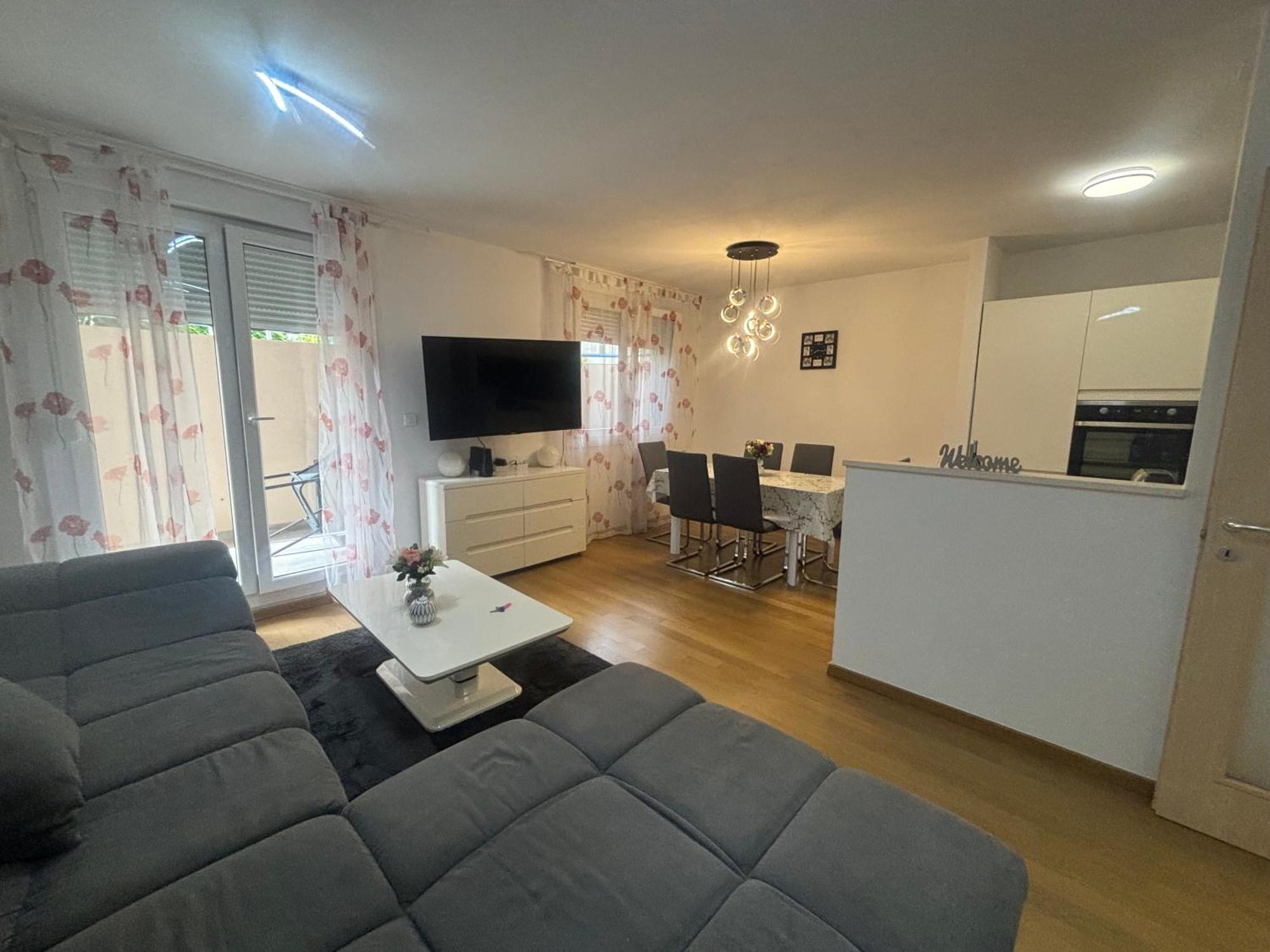 Apartment Dalmatinos Split Znjan Esterno foto