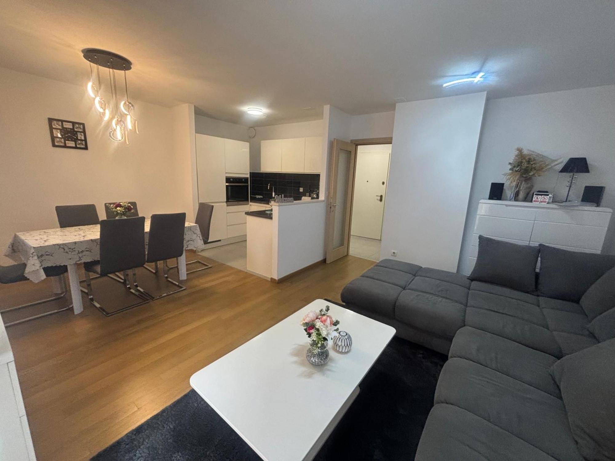 Apartment Dalmatinos Split Znjan Esterno foto