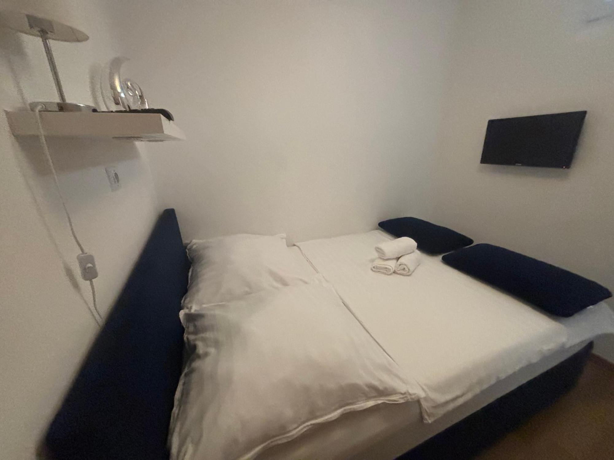 Apartment Dalmatinos Split Znjan Esterno foto