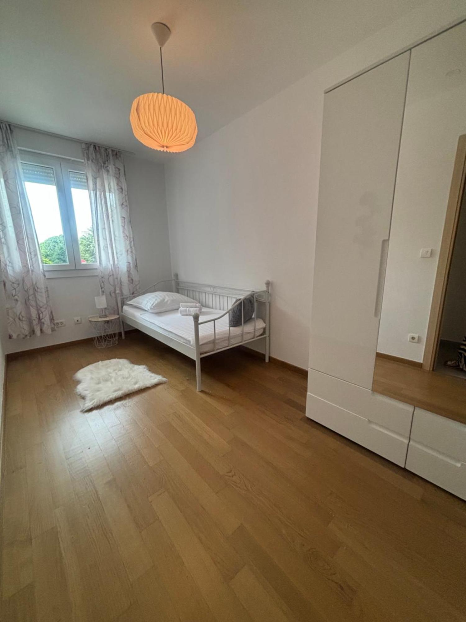 Apartment Dalmatinos Split Znjan Esterno foto